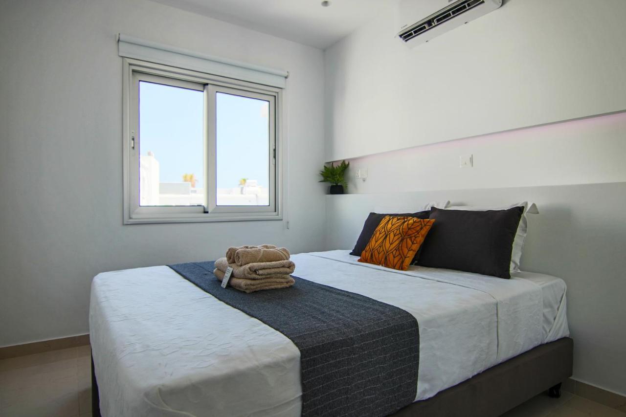 Phaedrus Living: Seaside Luxury Flat Lighthouse 65 Apartamento Pafos Exterior foto