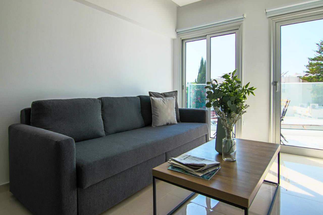 Phaedrus Living: Seaside Luxury Flat Lighthouse 65 Apartamento Pafos Exterior foto